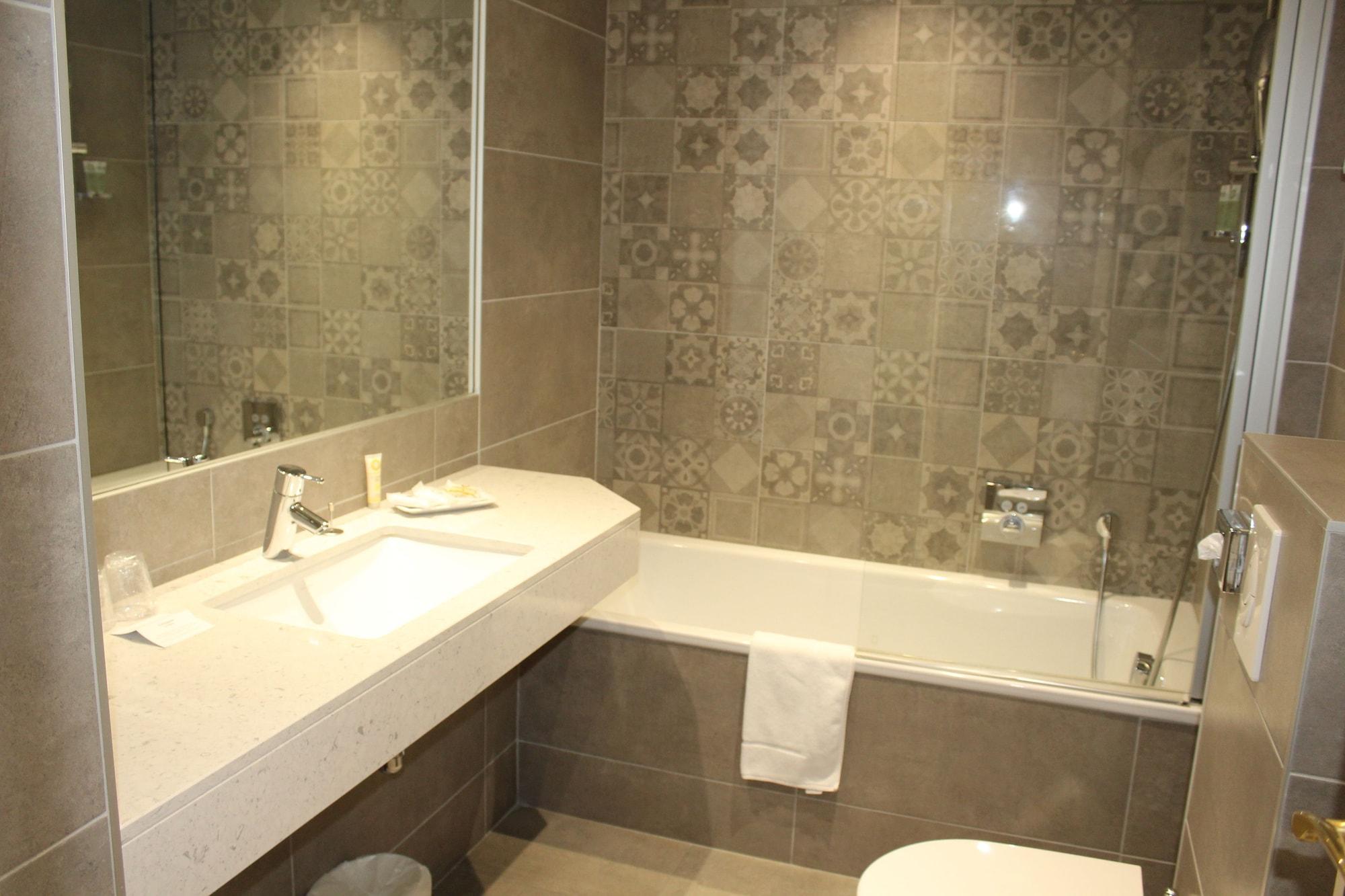 Best Western Plus Hotel D'Angleterre Bourges Zewnętrze zdjęcie